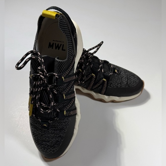 Madewell Black and Gray Knit UNISEX Sneakers 👟 - Picture 2 of 14